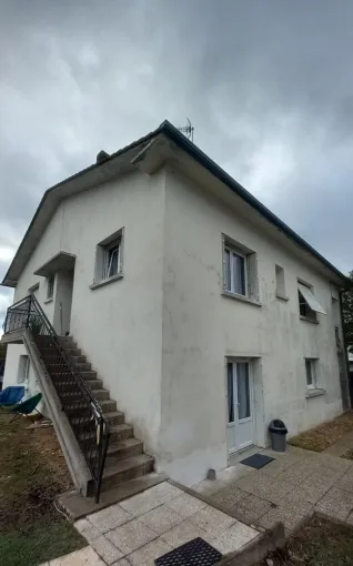 Rénovation de façade en peinture à Bergerac 