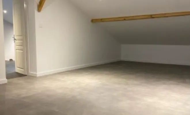 • Fin de la rénovation du sol réalisée par notre équipe de peintre Home Rénov'24 à Bergerac • , Bergerac, Home Rénov' 24